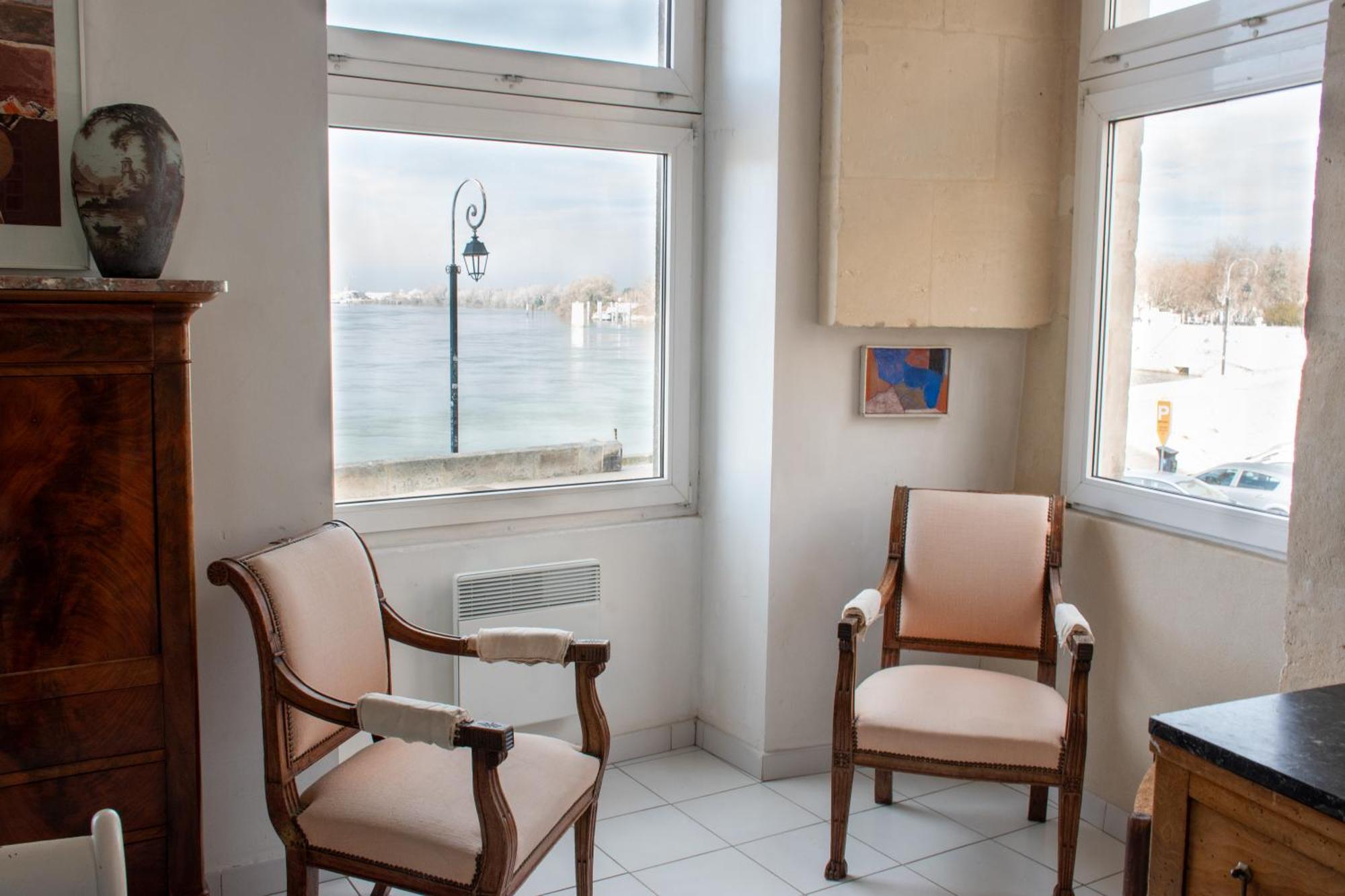 Renne - Vue Imprenable Sur Le Rhone Appartement Arles Buitenkant foto