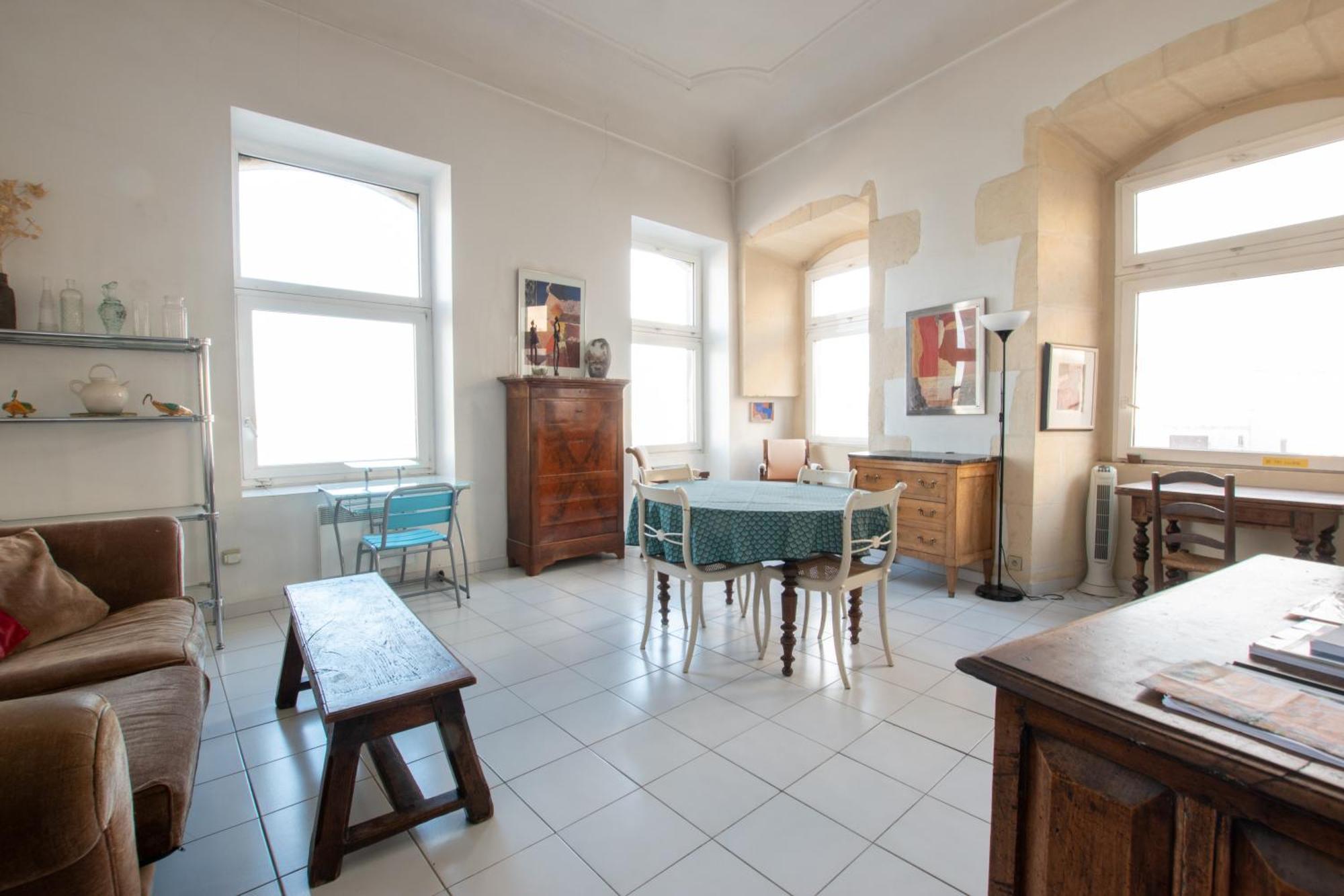 Renne - Vue Imprenable Sur Le Rhone Appartement Arles Buitenkant foto