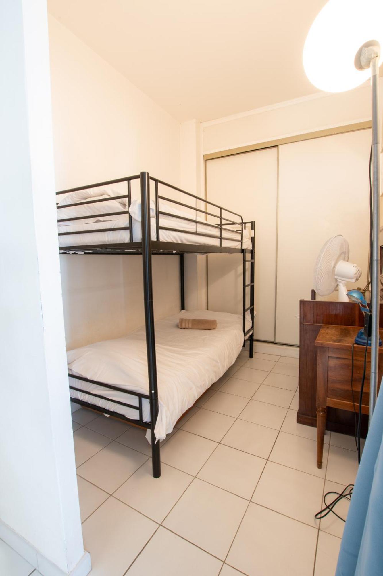 Renne - Vue Imprenable Sur Le Rhone Appartement Arles Buitenkant foto